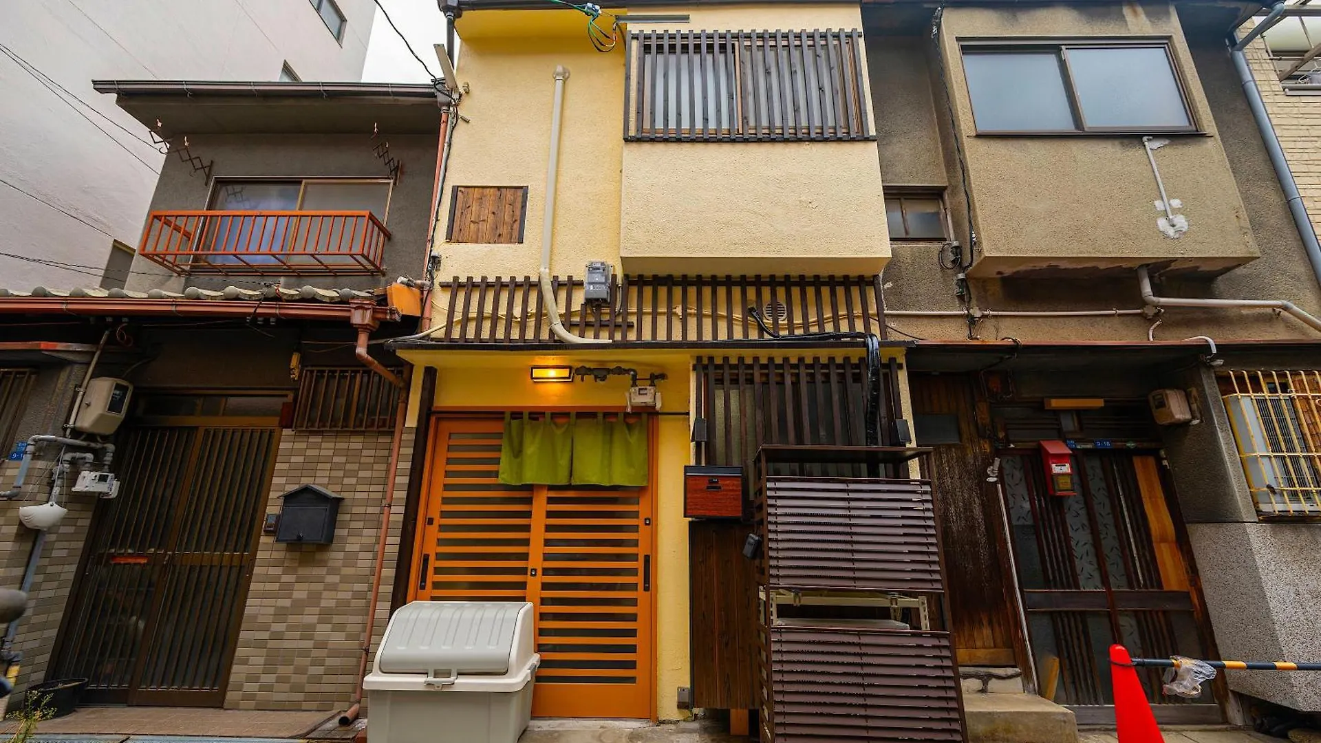 Official Trhouses 米御 四季 15 Minutes To Shinsaibashi, Kuromon Market And Namba Ōsaka