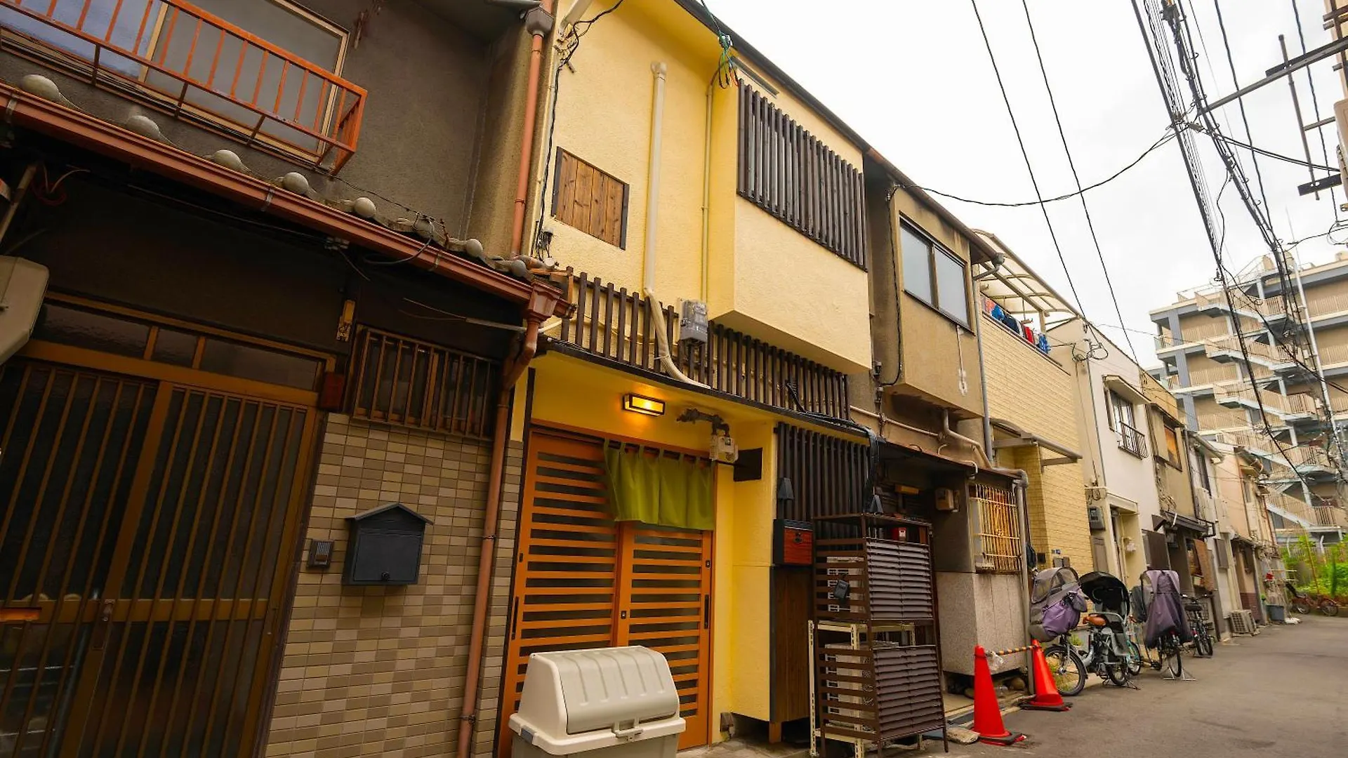 Official Trhouses 米御 四季 15 Minutes To Shinsaibashi, Kuromon Market And Namba Ōsaka Japon